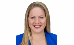 Headshot of Kirsty Pappin